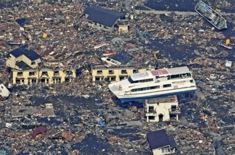 How Did Japan Survive One of the World's Worst Natural Disasters | UKNow