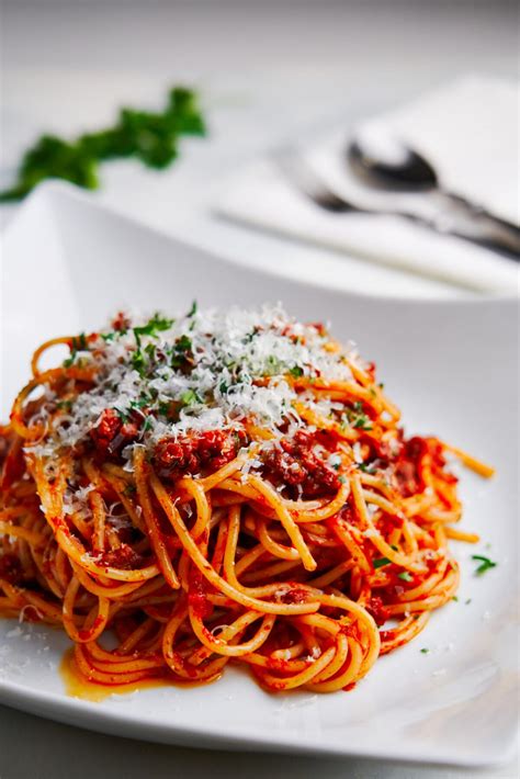 Best Spaghetti Recipe with Homemade Meat Sauce