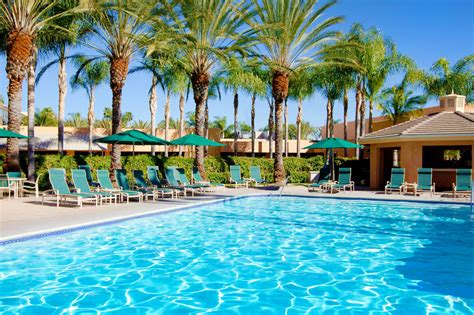 Sheraton Park Hotel at the Anaheim Resort Day Pass | ResortPass