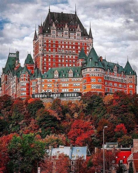 Hotel Frontenac in Quebec City,Canada | Melhor arquitetura, Lugares para viajar, Lugares para ir