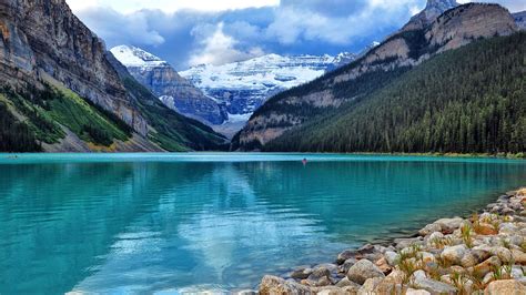 13 Best Hotels in Lake Louise. Hotels from $28/night - KAYAK