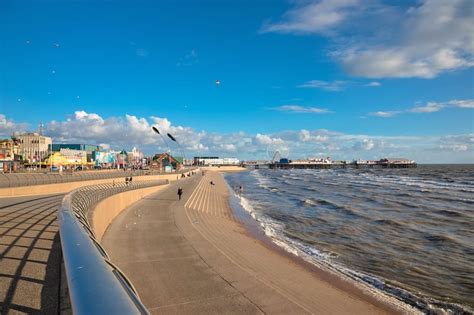 The Promenade - Stroll Along the Pride of Blackpool – Go Guides