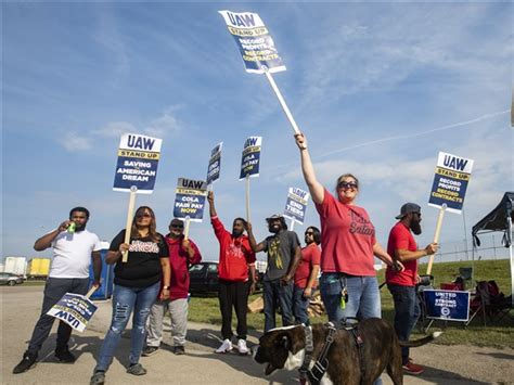 2023 top stories: UAW strike, homicides and health care changes | The Blade