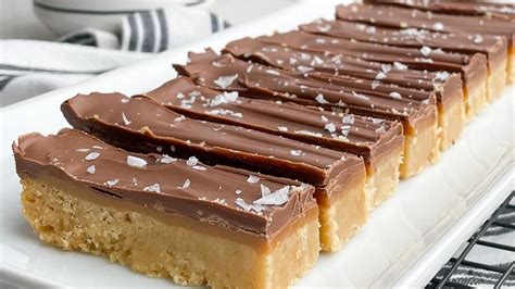 Million dollar bars: An easy dessert recipe made with chocolate ...