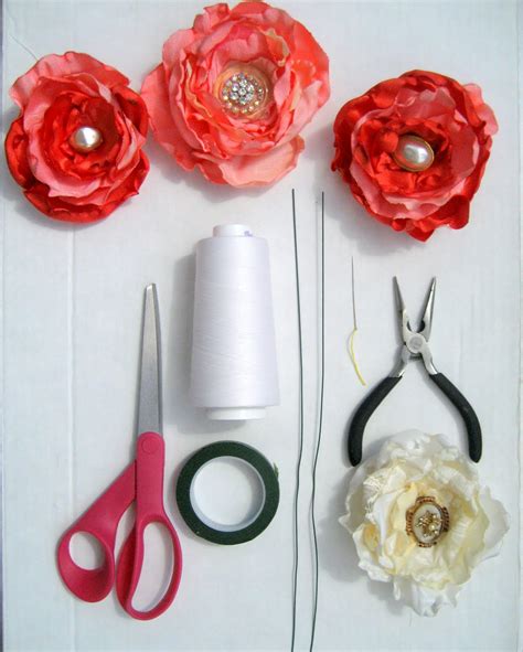 Running With Scissors: DIY: Fabric Flower Wedding Bouquet