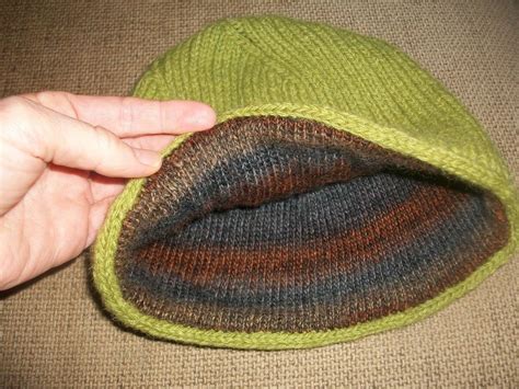 Lined hat with I-Cord pattern by Phazelia | Knitted hats, Yarn hats ...