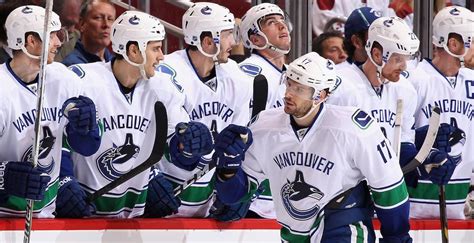 11 best American-born Canucks players of all-time | Offside