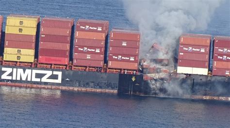 Import boom side effect: More container-ship accidents in Pacific