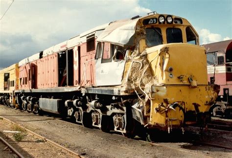 NZR, damaged locomotive | Locomotive, Railway, New zealand