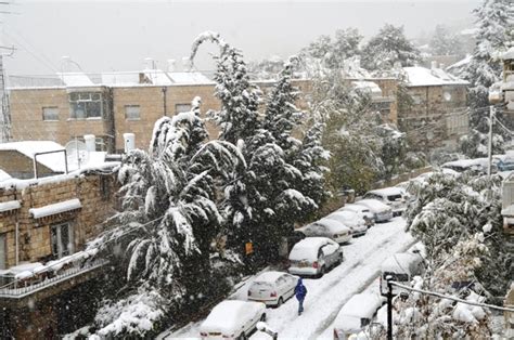 Snow, Snow and more Snow in Jerusalem – The Real Jerusalem Streets