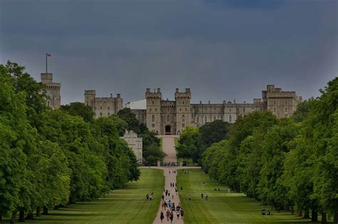 Stonehenge & Windsor Castle Tour 2024 • Best Day trip