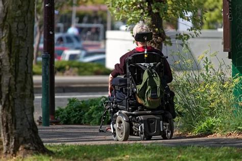 The Best Power Wheelchair for Outdoor Use - Buyer’s Guide