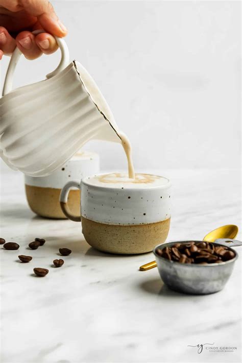 Oat Milk Latte - Vegetarian Mamma