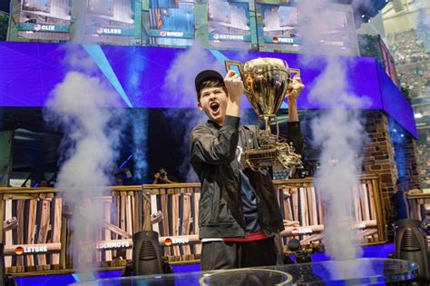 Bugha becomes the 10th highest-earning esports player with his Fortnite ...