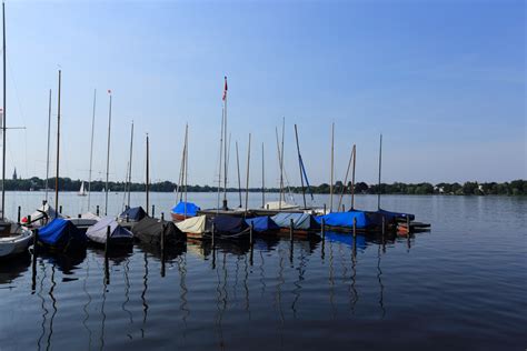 Free Images : sea, water, dock, boat, reflection, vehicle, bay, harbor, marina, sailboat ...