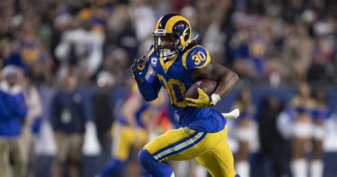 Todd Gurley Announces NFL Retirement; Former Rams, Falcons RB Named 2 ...