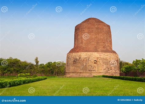 Dhamekh Stupa stock photo. Image of meditation, 2500 - 50522866