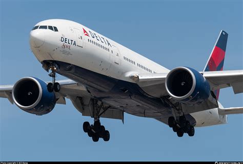 N701DN Delta Air Lines Boeing 777-232LR Photo by Bill Wang | ID 1082054 ...