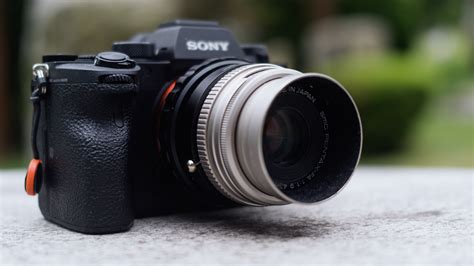 How to Use Vintage Lenses with Mirrorless Cameras | PCMag