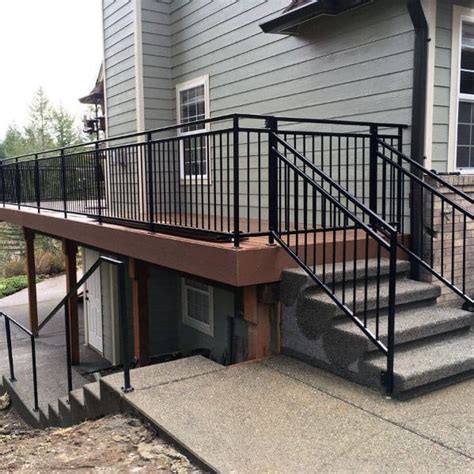 Sleek Metal Deck Railing Designs for a Modern Look