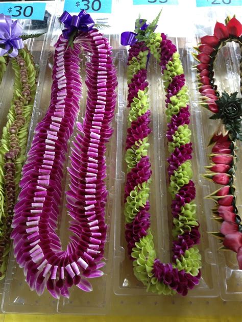 Hilo flower leis at the Farmers Market | interests in 2019 | Hawaii flowers, Flower lei, Hilo hawaii