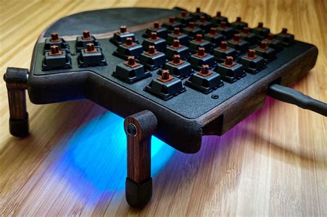 241 best Cherry Mx Brown images on Pholder | Mechanical Keyboards, Anne ...