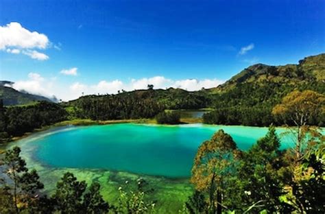 1N/2D Dieng Plateau Sunrise Trek - JAVA TOUR FOR SCHOOL