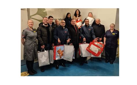 Hundreds of care packs delivered to the elderly at Hillingdon hospitals - ICTS UK