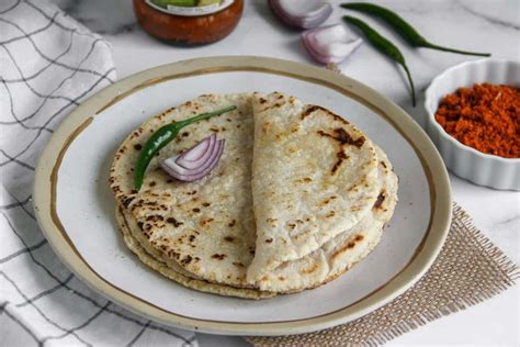 Jowar Bhakri Recipe | Deporecipe.co