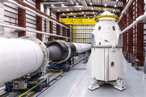 SpaceX's Crew Dragon Capsule Gets Ready for Debut Mission (Photos) | Space