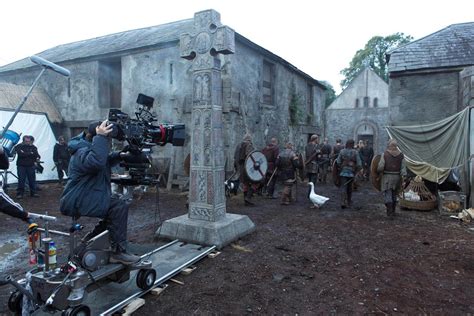 Vikings: 25 Behind-The-Scenes Photos That Change Everything