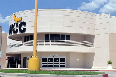 HCC's Tamez cleared by DA, residency complaint 'unfounded' - Houston Chronicle