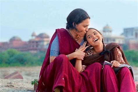 Film review: Nil Battey Sannata