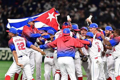 Cuba Will Play World Baseball Classic Game in Miami - The New York Times