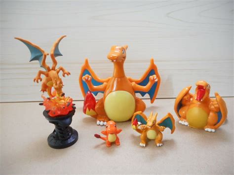 Charizard Action Figure Pokemon Toys ~ ACTION FIGURE DELUXE