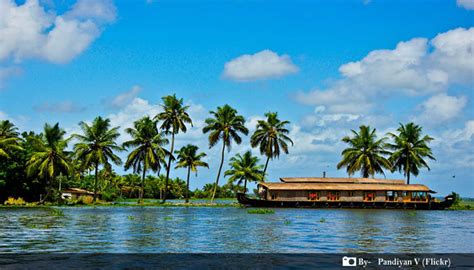 Alappuzha Backwaters - Just Kerala