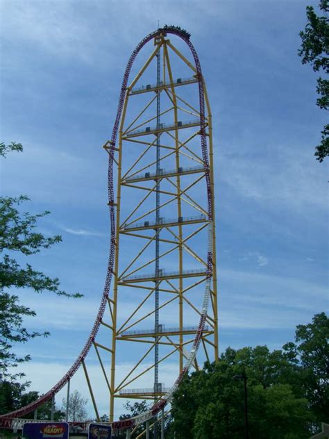 File:Top Thrill Dragster (Full Tower).jpg - Wikipedia