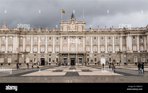 Royal Alcazar of Madrid Stock Photo - Alamy