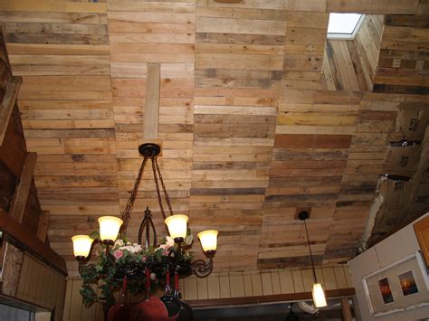 Exploring The Benefits Of A Wood Pallet Ceiling - Ceiling Ideas