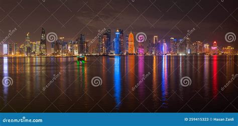 Panoramic Doha Sky Line Qatar Editorial Stock Photo - Image of corniche ...