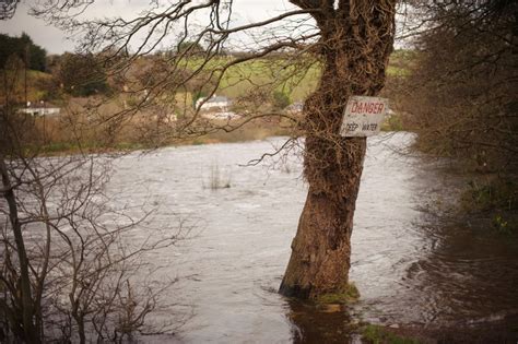 Ballincollig Regional Park – Tea and a camera