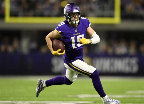 New Details Emerge From Adam Thielen, Panthers Meeting - TrendRadars