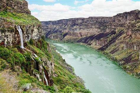 Snake River Canyon by Powerofforever