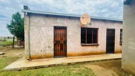 Cheap Houses for Sale in Tsakane from R 160000 | RentUncle