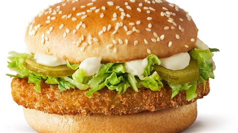 McDonald’s menu: Macca’s launches new vegetarian McVeggie burger | The Courier Mail