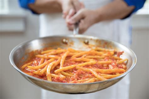 Tomato-Braised Yellow Wax Beans | Yellow wax beans, Food, Bean recipes