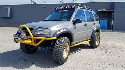 Brent's Expedition Style Vitara Build - Trail Tough