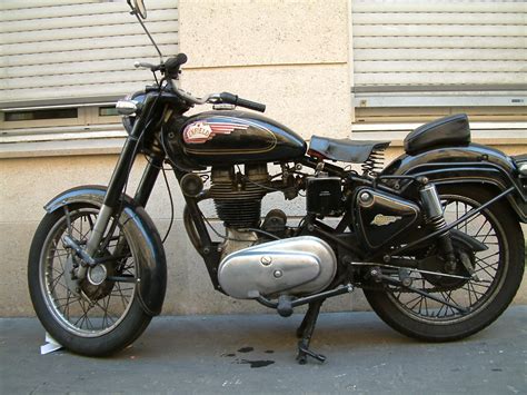 File:Royal Enfield Bullet.JPG