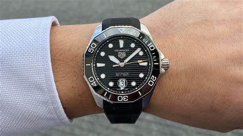 Tag Heuer Aquaracer Black Reduced | www.pinnaxis.com