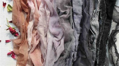 Natural Dye Techniques for Eco-Friendly Home Improvement | Twigandthistle